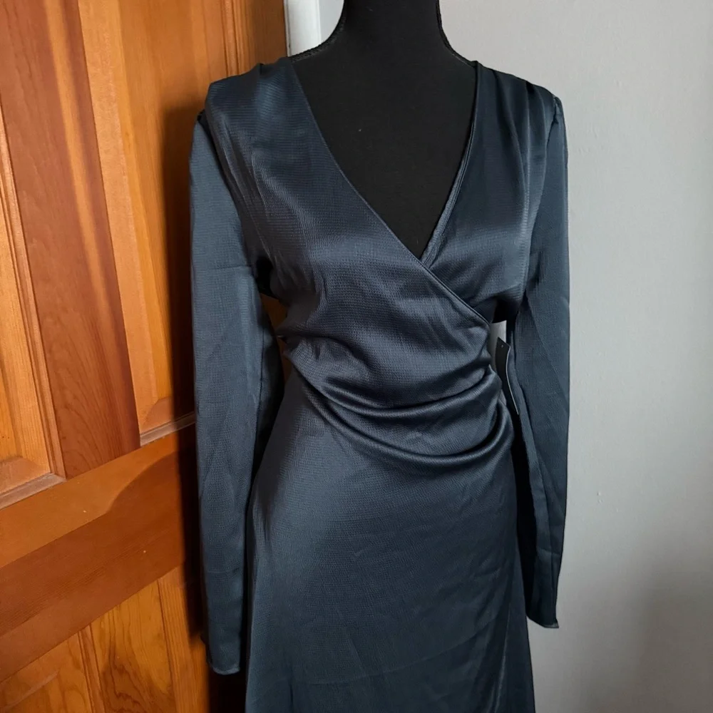 Lush Long Sleeved Silky Evening Dress - Picture 3 of 15